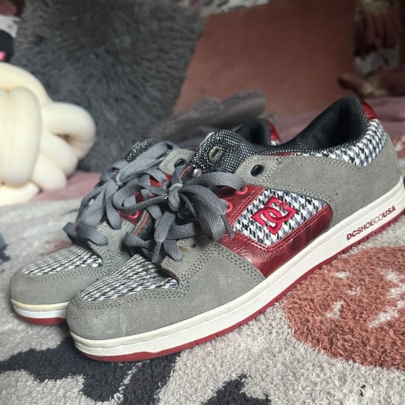 DC Black and Red Sneakers - Picture 1 of 6